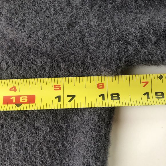 NWT Express XS Gray Sharp Shoulders Long Sleeve Sweater - Picture 10 of 10